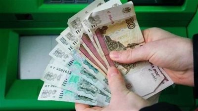 سلوفاكيا توافق على شراء الغاز بالعملة الروسية