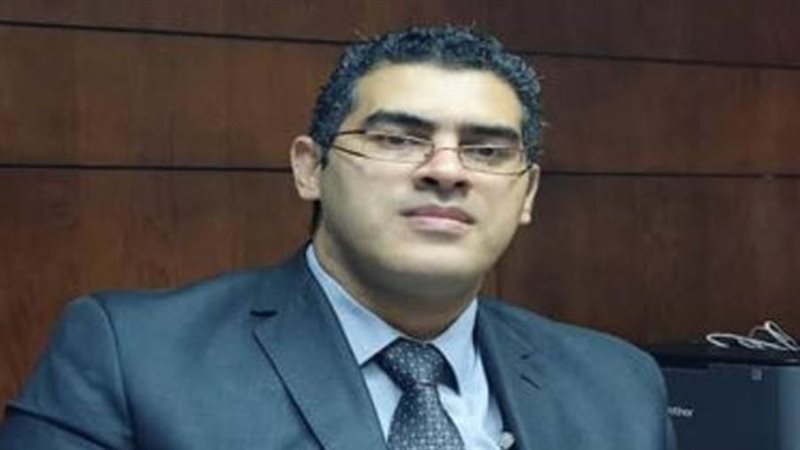 الدكتور محمد نادى