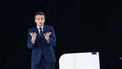 ماكرون يحث الناخبين على المشاركة في الجولة الأولى من الانتخابات الرئاسية