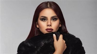 منة جلال عن منة عرفة: جوزوها وخلصونا