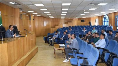 نائب محافظ المنيا يتابع العمل بقطاع الغاز الطبيعي ضمن مشروعات 