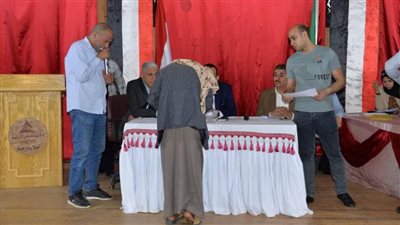 إجراء قرعة توزيع عدد ٤٧ منزلا بدويا بقرى التقدم وجلبانة بالقنطرة شرق في الاسماعيلية