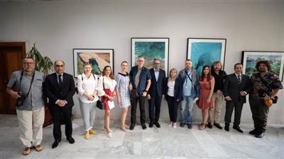 وزير السياحة والآثار يلتقى وفدا من رومانيا