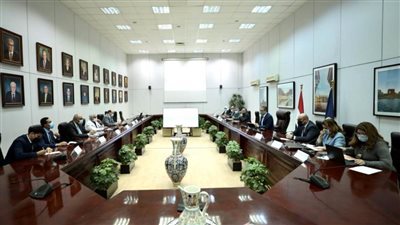 تفاصيل اجتماع اللجنة القومية للآثار المستردة