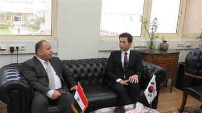 وزير المالية: تحفيز الاستثمارات لتحسين مستوى المعيشة وتوفير فرص العمل