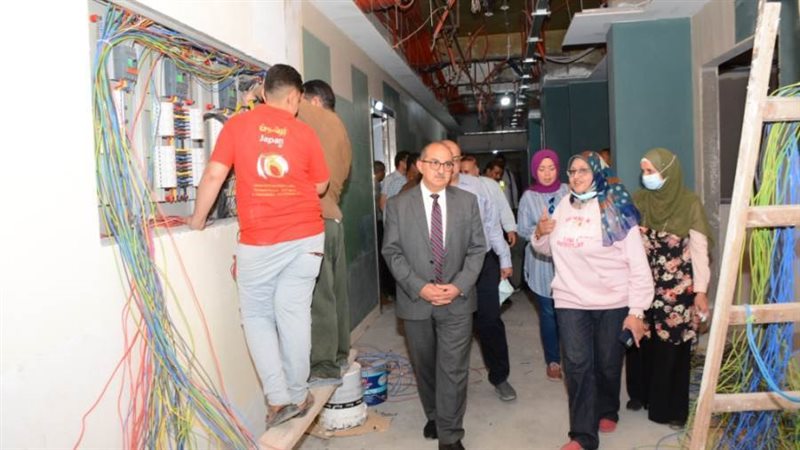 رئيس جامعة أسيوط