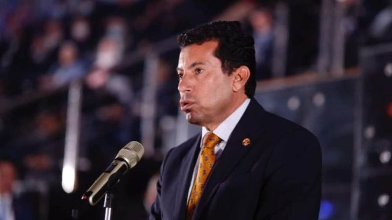 الدكتور أشرف صبحي