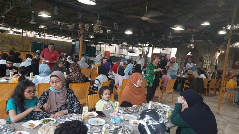 أطفال 57357 في حفل