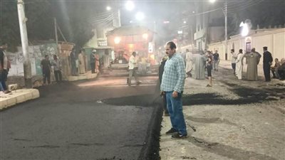 محافظ أسيوط البدء في رصف شارع الجلاء بمركز أبوتيج 