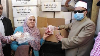 تضامن الشرقية: توزيع 3 أطنان لحوم و3 آلاف شنطة مواد غذائية على المستحقين 