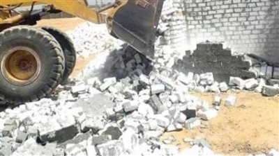 إزالة تعديات البناء العشوائي وتطبيق القانون على المخالفين بالشرقية 