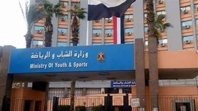 الشباب والرياضة تطمئن على السيطرة على حريق نادى الحوار بالمنصورة