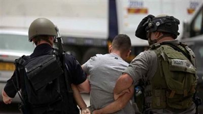 الاحتلال الاسرائيلي يعتقل 5 مقدسيين من باب العامود وأسيرًا محررًا من الضفة الغربية