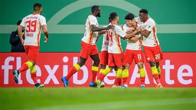 لايبزيج يتعادل مع اتالانتا 1/1 في ذهاب الدور ربع النهائي للدوري الأوروبي