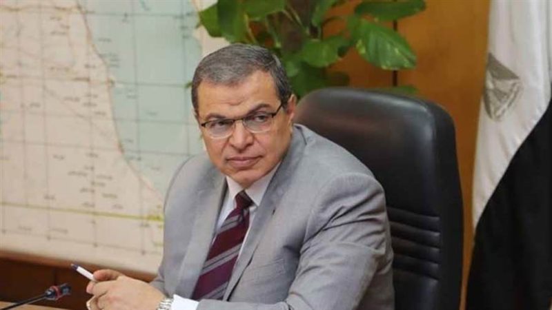 وزير القوى العاملة