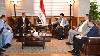 وزير الرياضة يبحث استعدادات استضافة مصر لبطولة الأمم الإفريقية لكرة اليد
