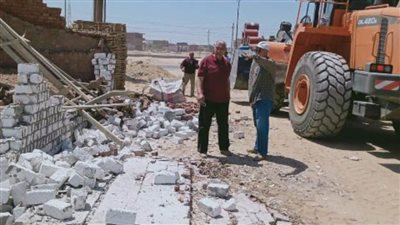 تكثيف حملات إزالة التعديات على الأراضي الزراعية وأملاك الدولة بالشرقية