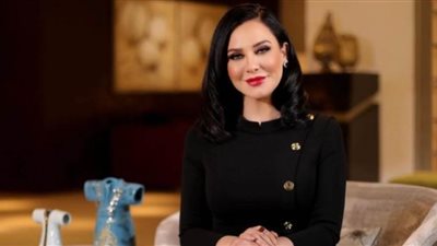 سلاف فواخرجي: ممرضة والدي السبب في قتله بجرعة ترامادول