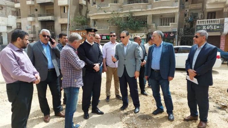 محافظ الشرقية خلال