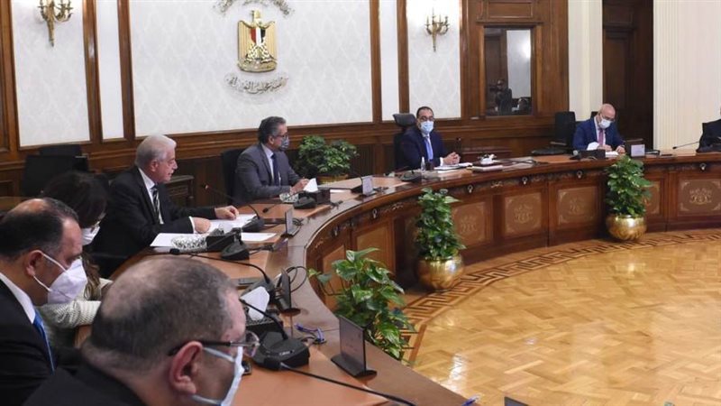 خلال الاجتماع