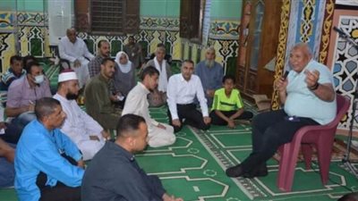 محافظ الوادي الجديد يوجه بسرعة الانتهاء من تطوير المساجد المدرجة بخطة التطوير