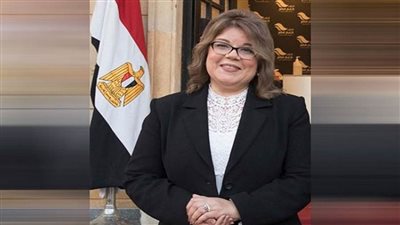 فيبي فوزي: قانون 