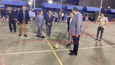 رئيس جامعة كفر الشيخ يشارك طلابه في مسابقات الدورة الرمضانية