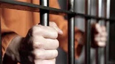 المؤبد للمتهم بالسطو المسلح على ربة منزل وسرقة سيارتها ومتعلقاتها بالعبور