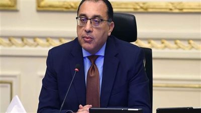 رئيس الوزراء يتابع الموقف التنفيذي لمشروع تطوير الطرق والمحاور بغرب الجيزة ومدينة شرم الشيخ