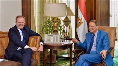 رئيس الأعلى للإعلام يبحث التعاون الإعلامي مع السفير البريطاني لدى مصر