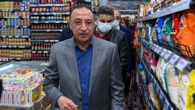 جولات بقيادة محافظ الإسكندرية على الأسواق 