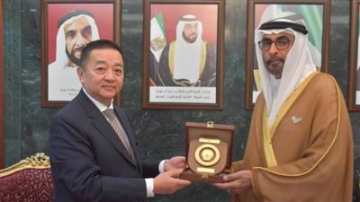 الإمارات ومنغوليا تبحثان تعزيز التعاون العسكري والدفاعي