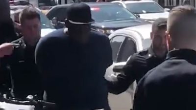 الشرطة الأمريكية تعتقل المشتبه في إطلاق النيران في محطة قطار بروكلين بنيويورك بـ