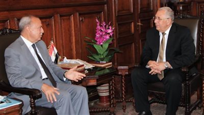 وزير الزراعة ومحافظ القليوبية يبحثان توفير أراضٍ لمشروعات حياة كريمة والاستفادة من الأصول
