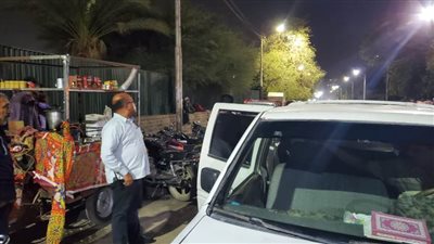 تحرير 12 محضر إشغالات ومصادرة 18 شيشة خلال حملة مفاجئة بحي غرب أسيوط 