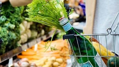 بلومبرج: ليس هناك مكان محصن ضد صدمات الأسعار 