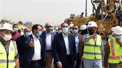 مدبولي: الحكومة تنفذ مشروعات النقل الجماعي لتوفير خدمات نقل متطورة ومميزة للمواطنين