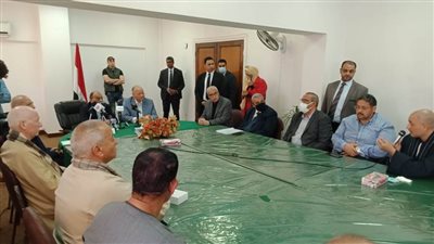 شعراوي لتجار سوق العبور: نتشارك للتخفيف عن المواطن