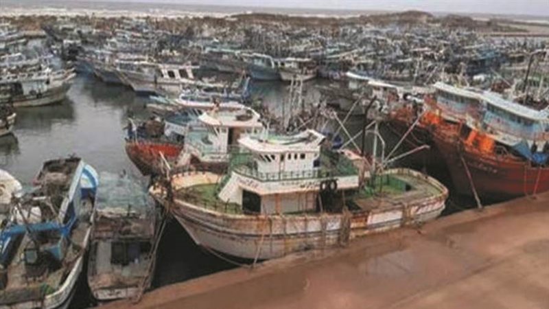 توقف حركة الصيد بميناء