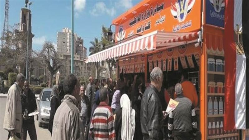 إقبال مكثف على منافذ