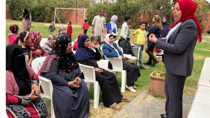 جانب من ندوة التثقيف