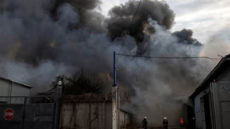 مقتل وإصابة 19 شخصا