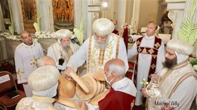 البابا تواضروس يترأس قداس أحد السعف بالكنسية المرقسية في الإسكندرية