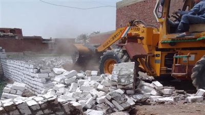 الجيزة تزيل ١٧ حالة بناء مخالف وتعديات على الأراضي الزراعية 