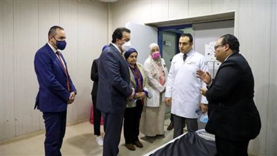 القائم بأعمال وزير الصحة يتفقد 