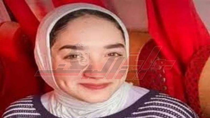 الطالبة روان الحسيني