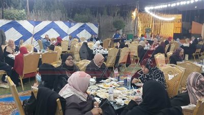 الحفناوي يشارك المسنين إفطارهم الجماعي بكفر الشيخ