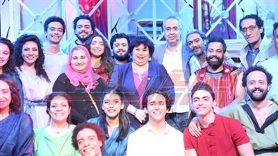 وزيرة الثقافة: مبادرة «المخرج المحترف» تسعى الى خلق عناصر جديدة فى المسرح