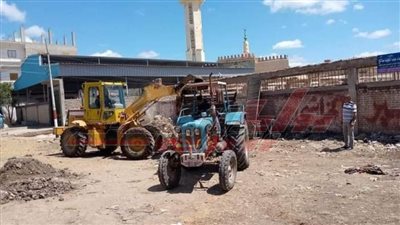 رفع تراكمات القمامة من سيدي سالم بكفر الشيخ