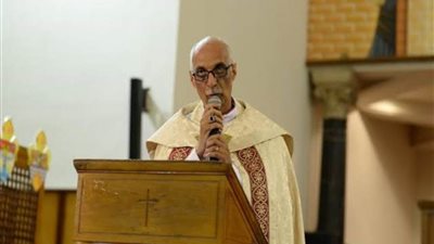 رئيس الكنيسة الأسقفية بمصر يترأس صلوات الجمعة العظيمة